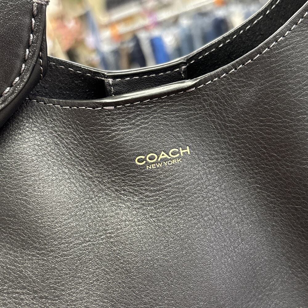 Coach Brooklyn Shoulder bag 28 leather Black - Picture 11 of 16